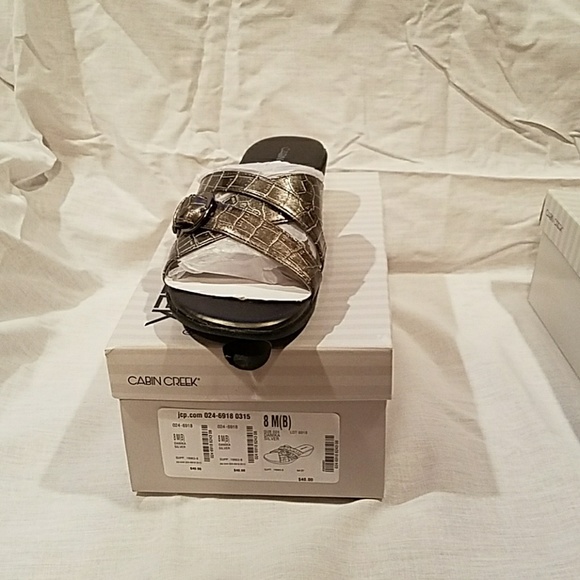 Shoes - Picture 1 of 4