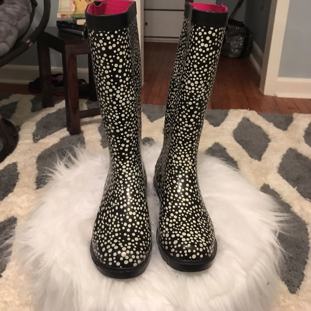 Rain boots