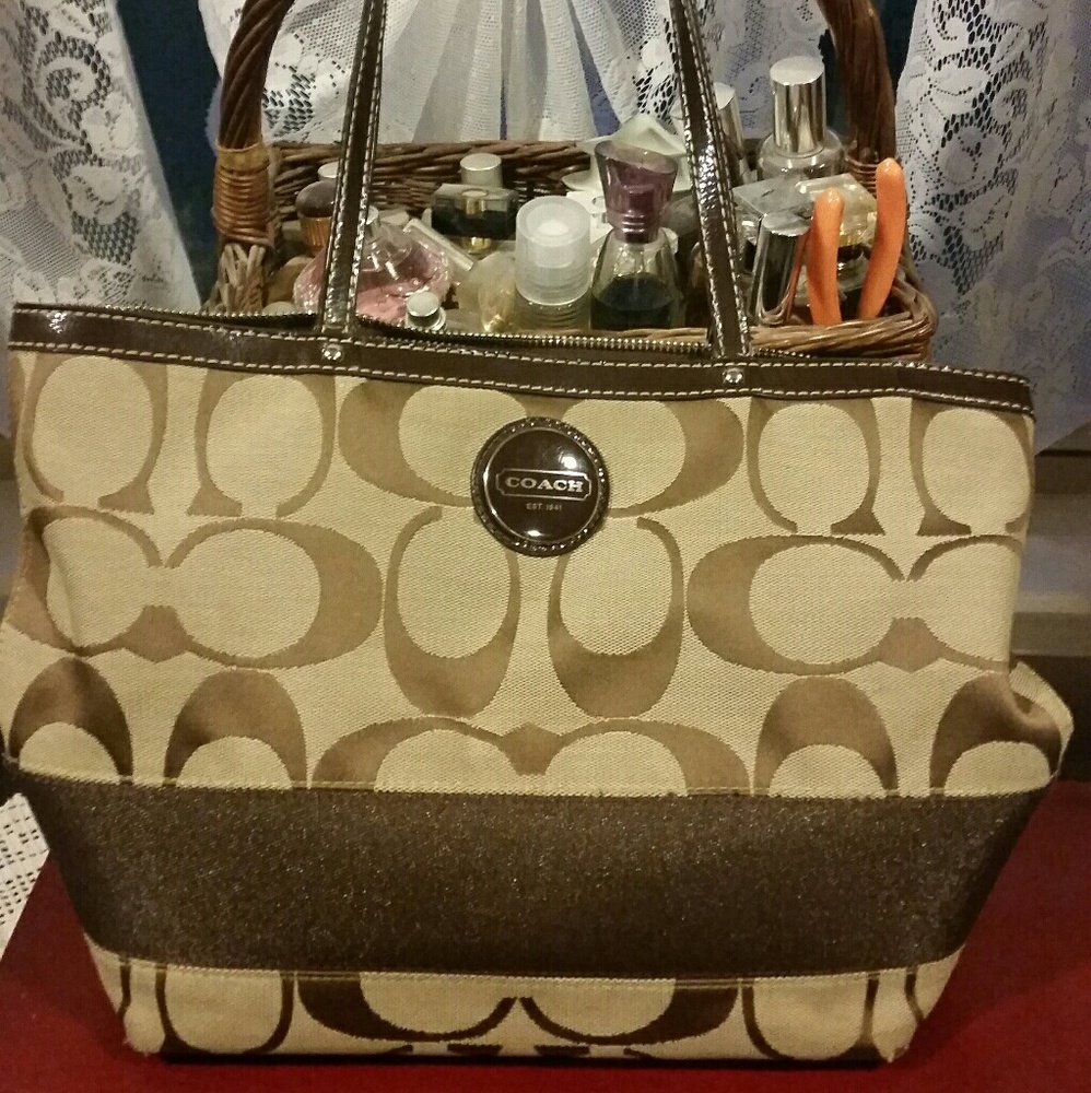 Coach tote purse