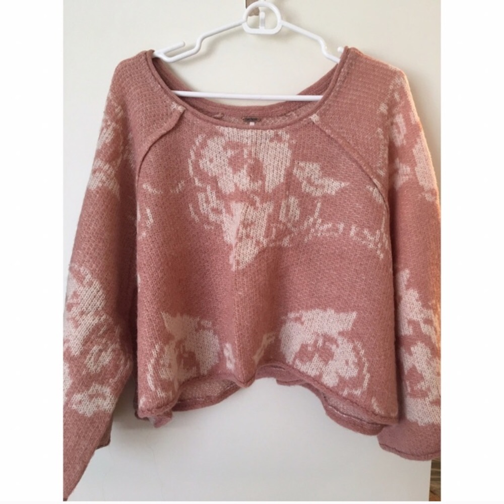 Free people blush cropped sweater