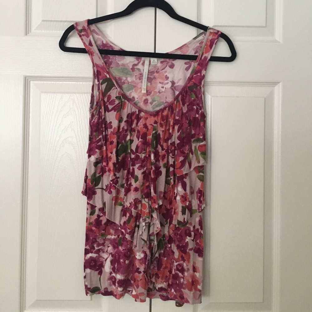 LC ruffled tank