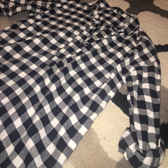 Flannel top - Picture 3 of 4