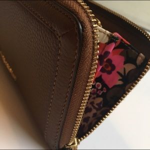 Vera Bradley Leather Wallet in Cognac
