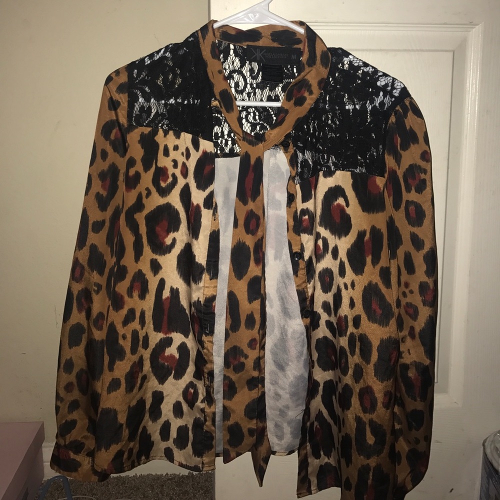Kardashian button down blouse