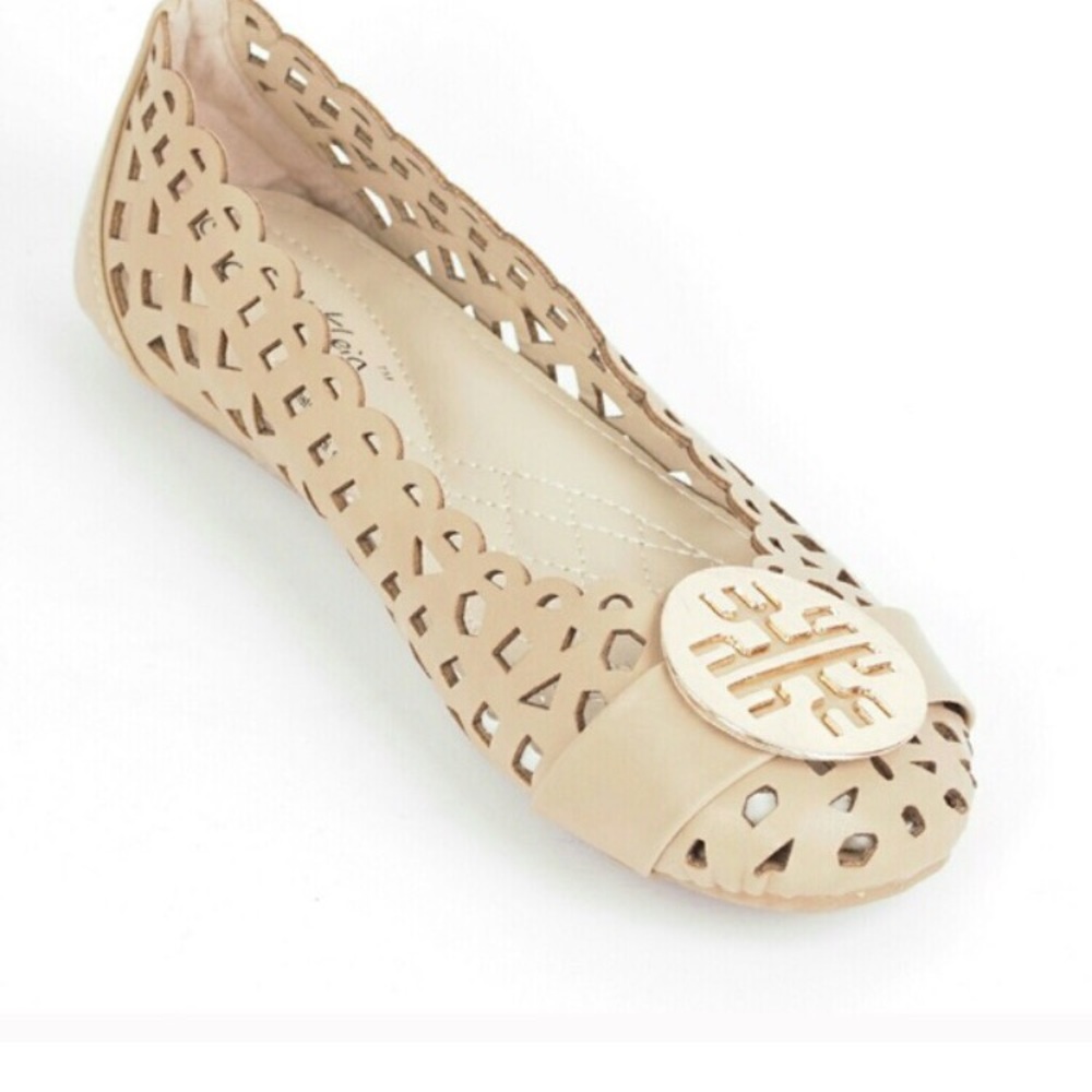 Tory K flats