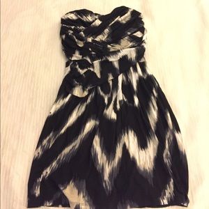 Strapless express dress!