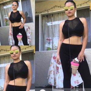 Ice cream bag and top bundle 15$