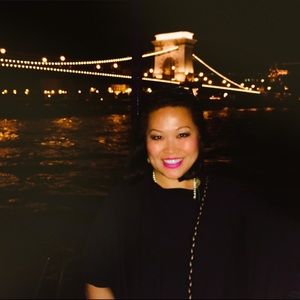 Meet your Posher, Vina