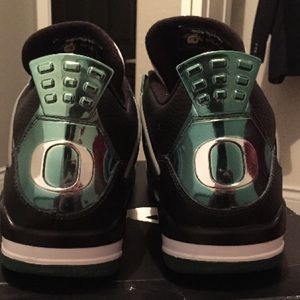 Meet your Posher, Gerardo