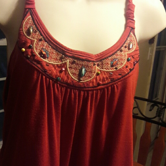 Very pretty top - Picture 2 of 3