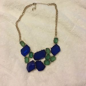 Statement necklace