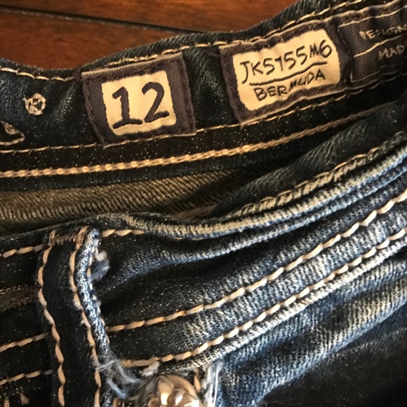 Girls Miss Me Bermuda Shorts - Picture 4 of 5