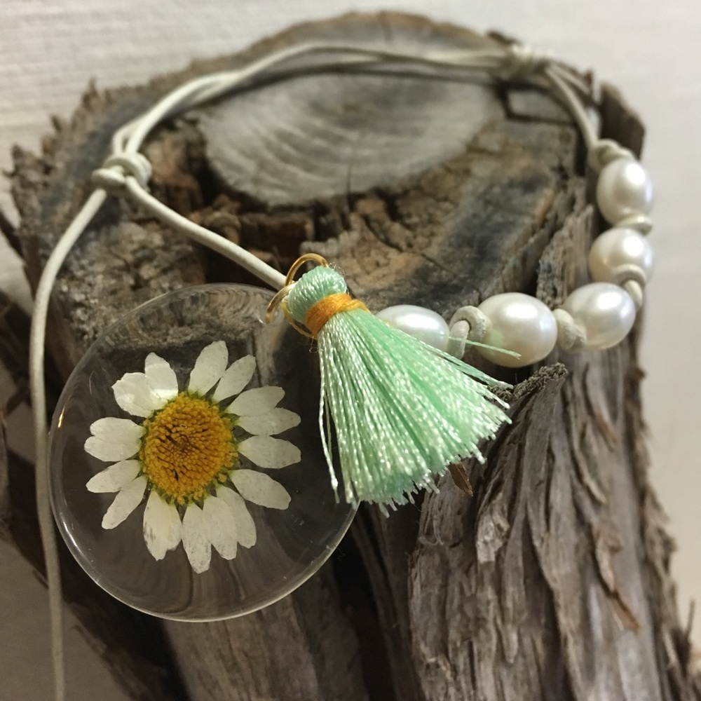 Cute hippy daisy flower leather freshwater pearl