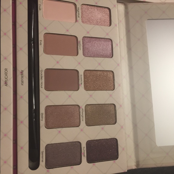 NWOT EYESHADOW PALETTE ❌NUDE PALETE❌ - Picture 2 of 6