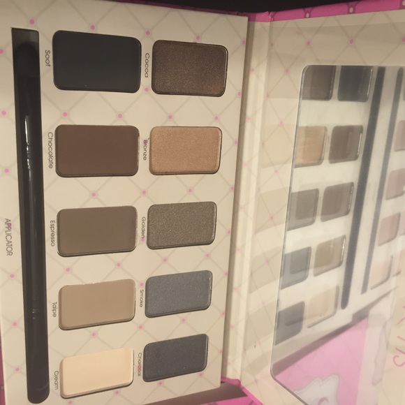 NWOT EYESHADOW PALETTE ❌NUDE PALETE❌ - Picture 3 of 6