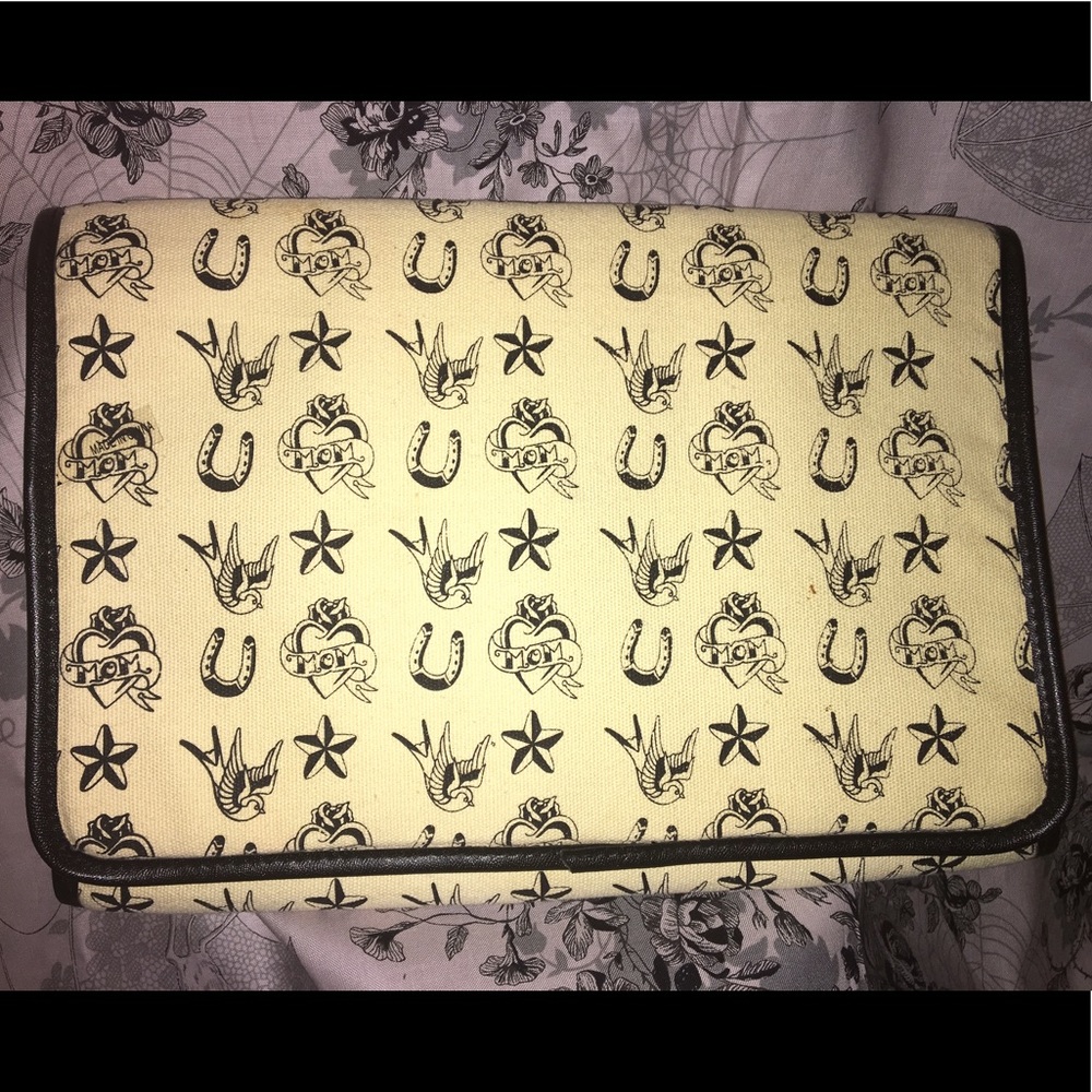 Tattoo print diaper changing pad!  👶❤️