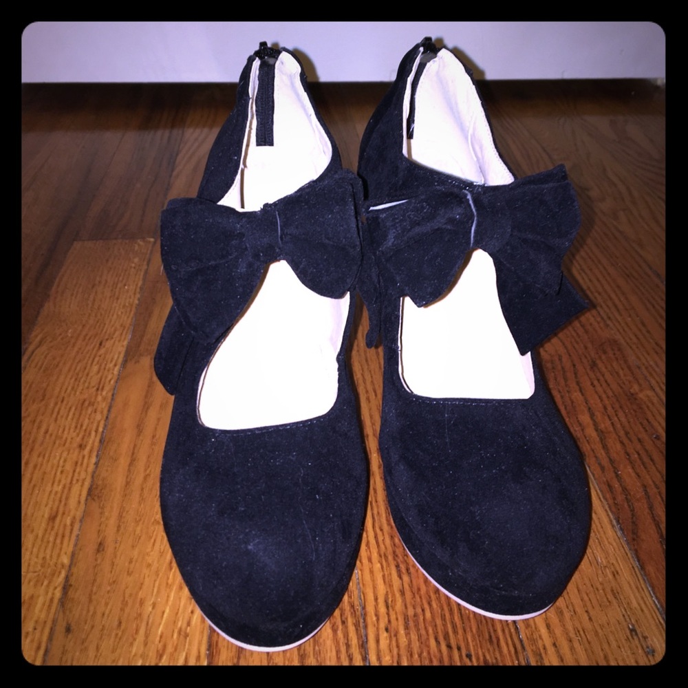 SALE Black Suede Heels
