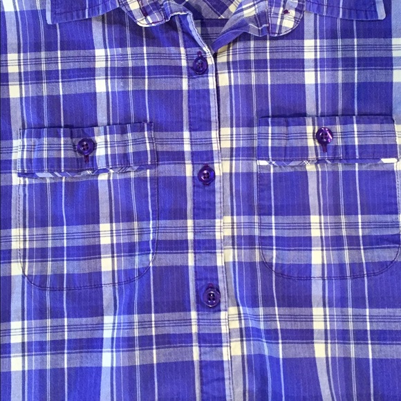 Cabelas Plaid Two Pocket Button Down Shirt - Picture 6 of 8