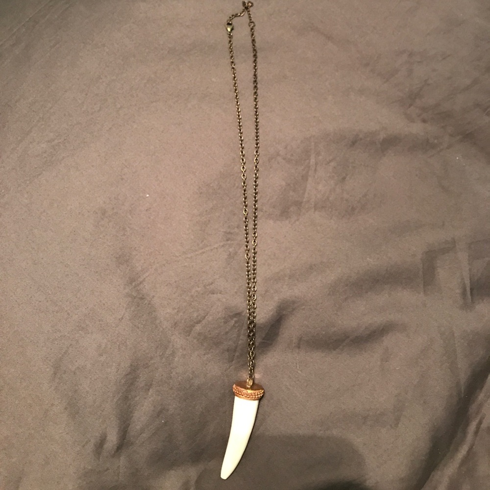 Boho tooth necklace