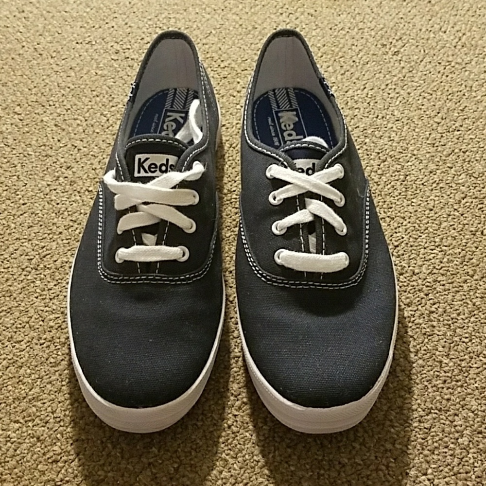 Navy Keds size 7