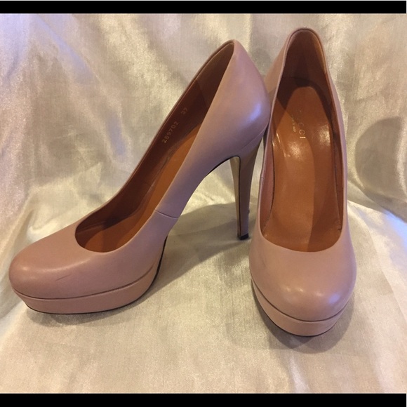 ✴️sold✴️Gucci Leather Mauve Pumps size 37 7 - Picture 4 of 8