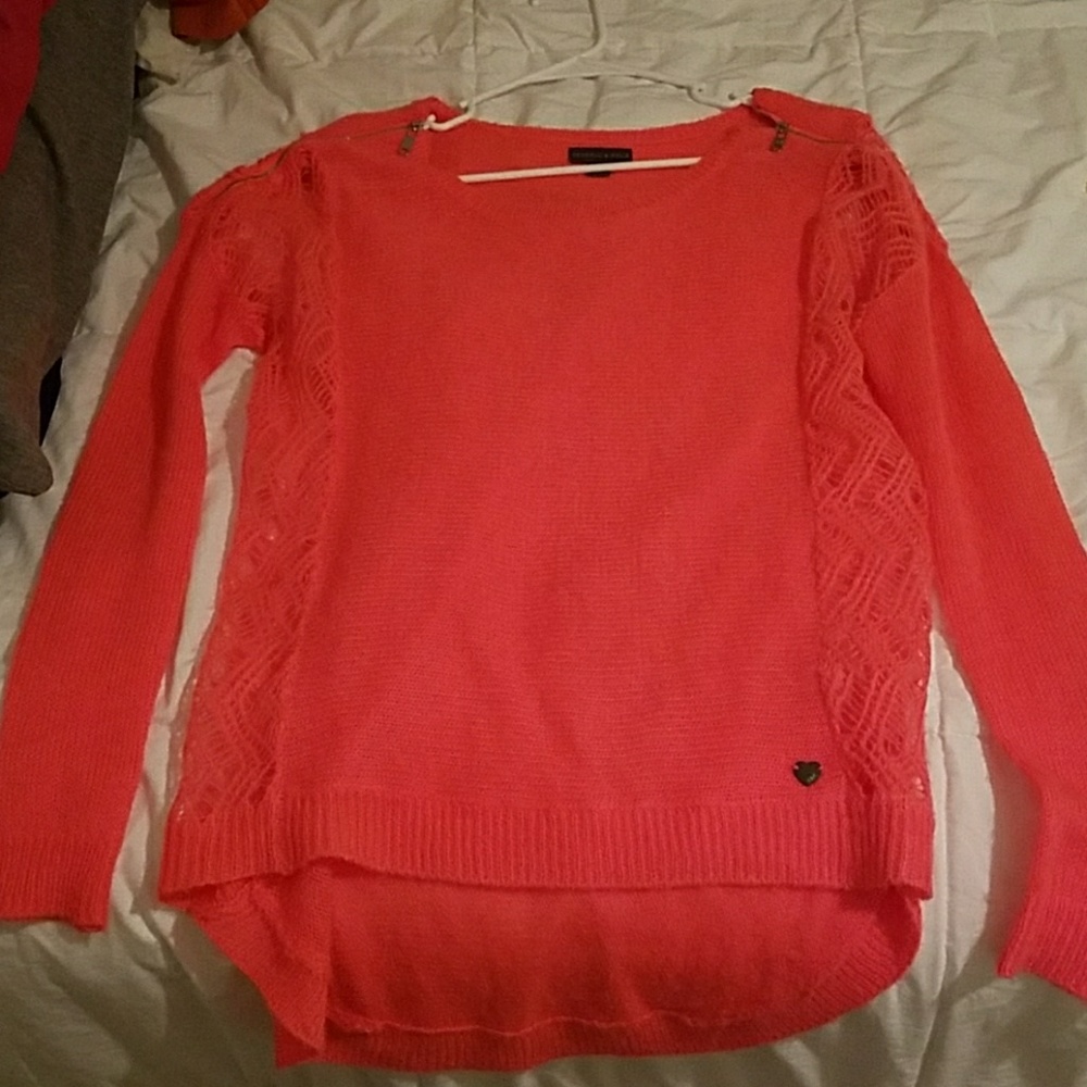 Long sleeve sweater