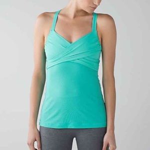 Lululemon size 8 tank