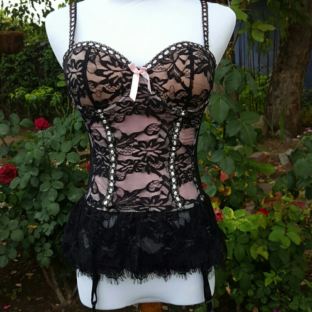 Sexy bustier
