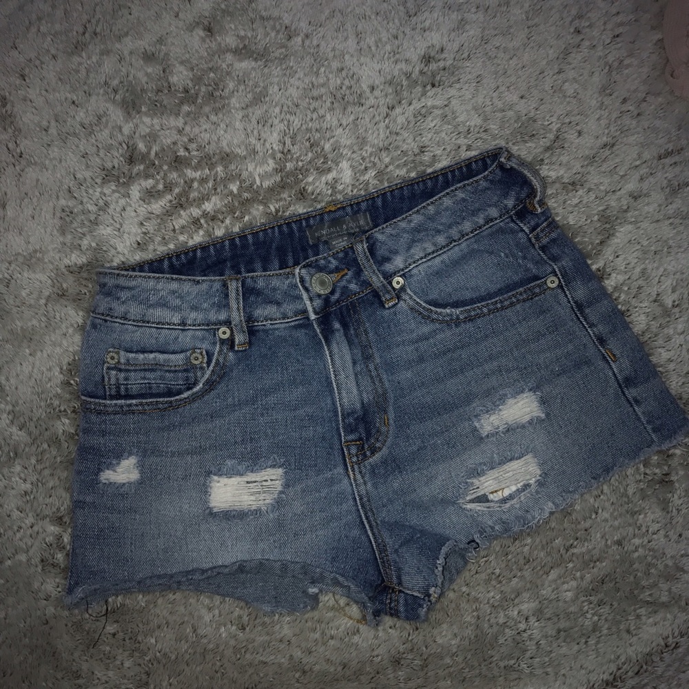 KENDALL & KYLIE denim shorts