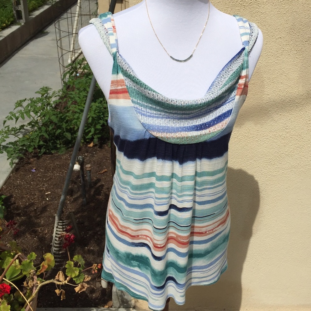 Anthropology VanessaVirginia top