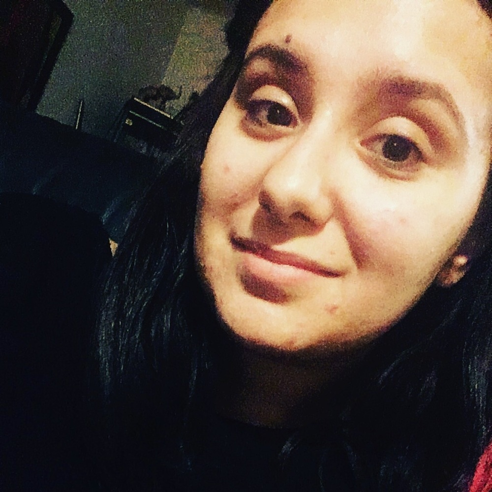 Meet your Posher, Hannah