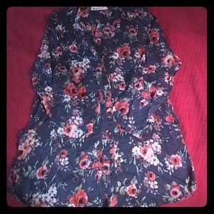 PacSun Kirra Floral Button-Up Blouse w/ Pockets👚