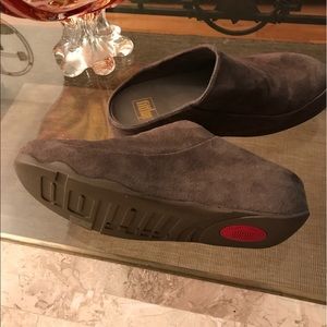 Very comfy fitflop shoe🌻🌻🌻