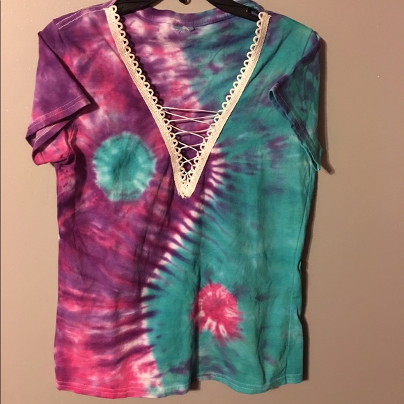 Lace up tye dye shirt - Picture 3 of 3