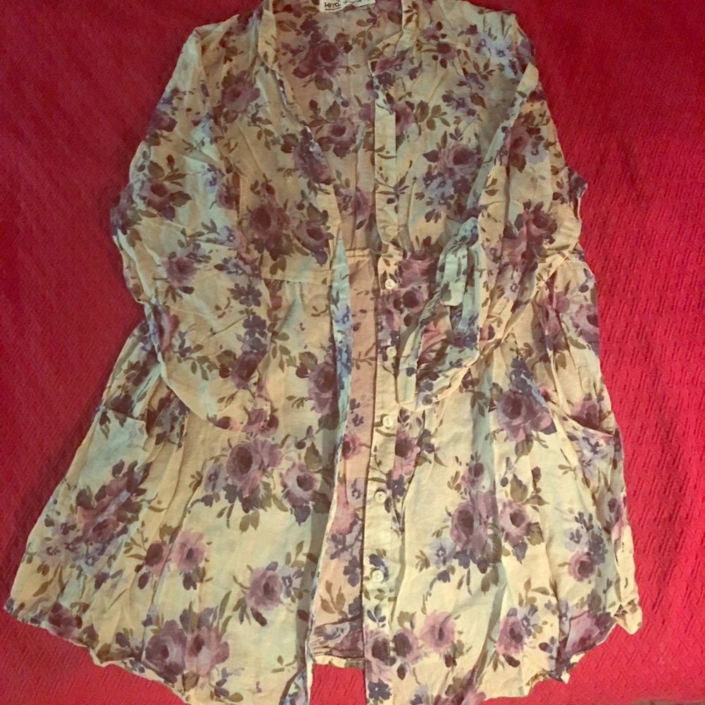 PacSun Kirra Button-Down Floral Blouse 👚
