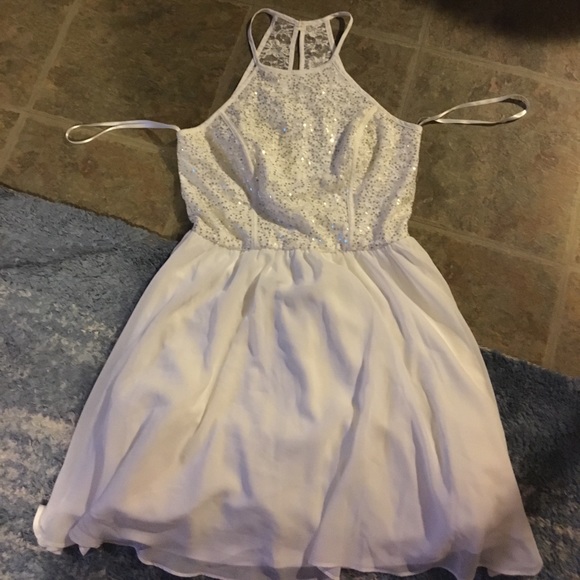 Juniors dress-As U Wish white w-gold sequin&lace - Picture 1 of 4