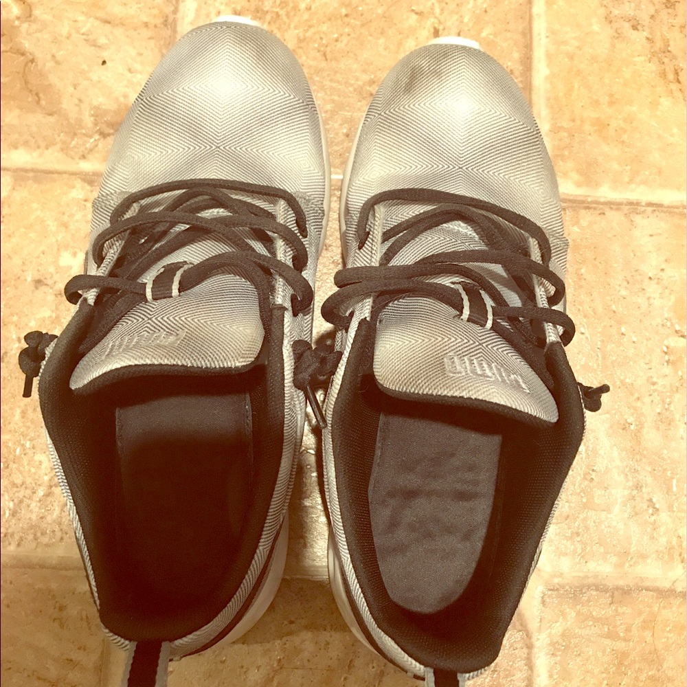 Puma sneakers