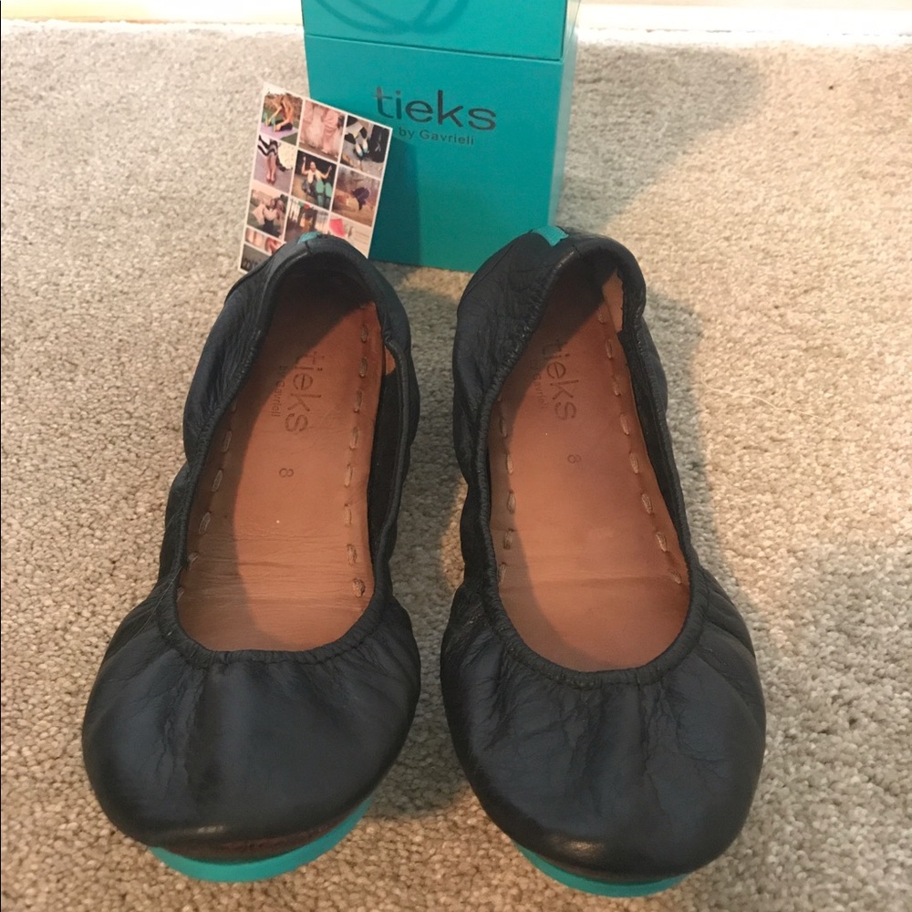 Tieks Matte Black Sz 8 EXCELLENT CONDITION