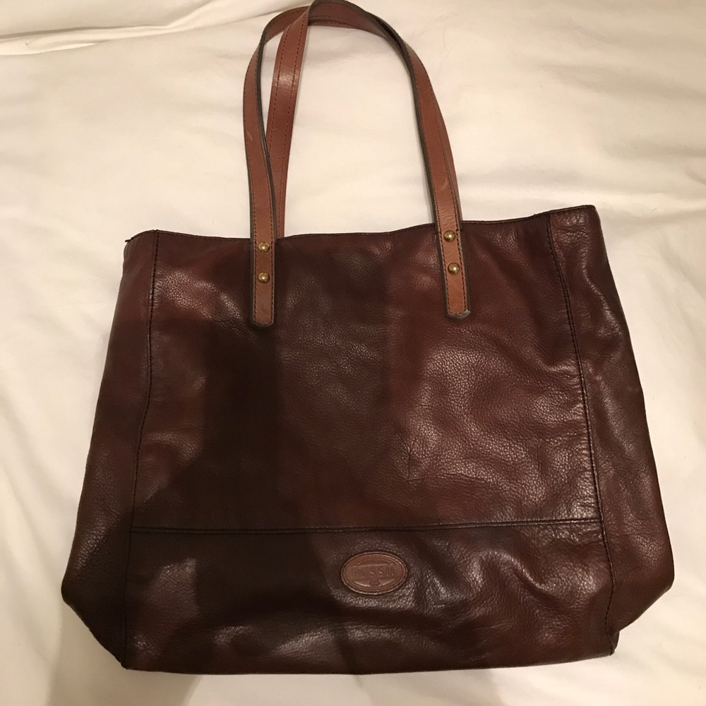 Median/ Large Leather Fossil tote