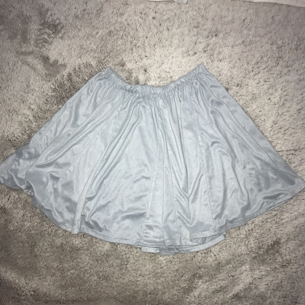 BRANDY MELVILLE Sylvia Skirt