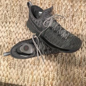 Meet your Posher, Caleb