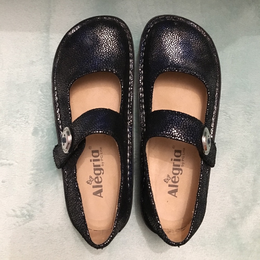 Allegra shoes. - Picture 3 of 4