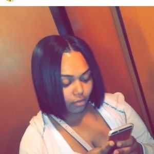 Meet your Posher, Kiana