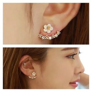 Fashion Women Elegant Crystal  Ear Stud Earrings
