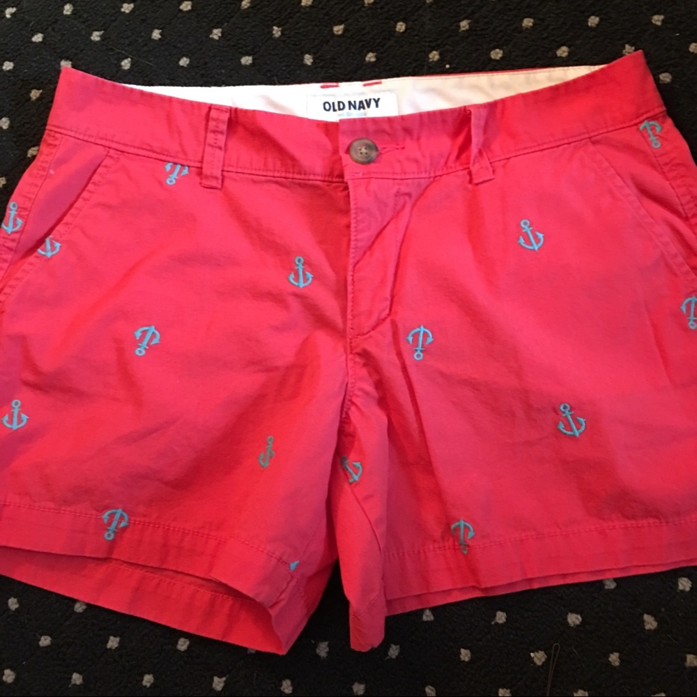 Anchor printed shorts!