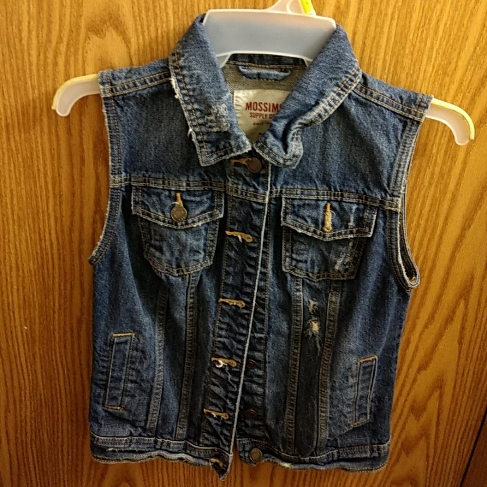 Headed vest