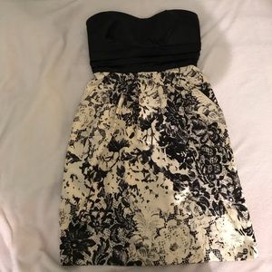 Floral strapless sweetheart neck line dress