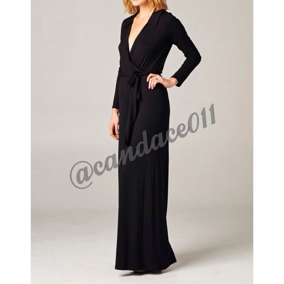 ⭐️LAST ONE!⭐️ Black Belted Jumpsuit (S) - Picture 3 of 7