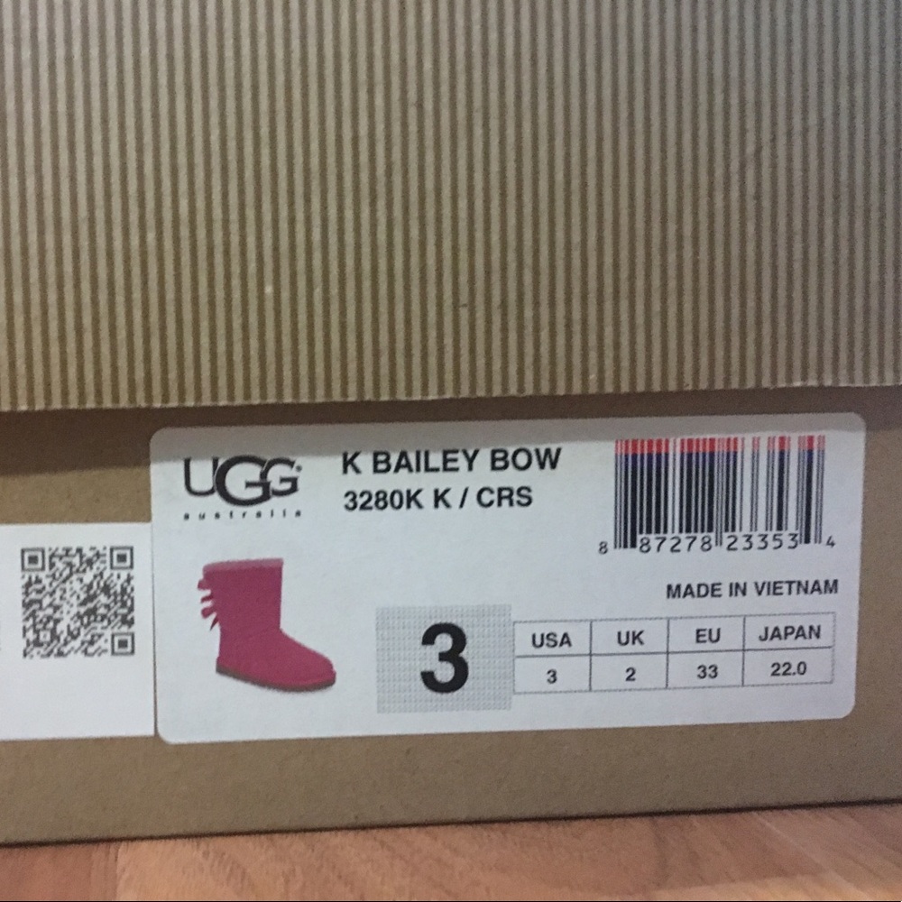 Bailey bow hot pink uggs