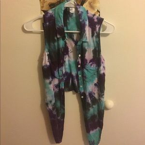 Divided (H&M) tiedye tie up tank
